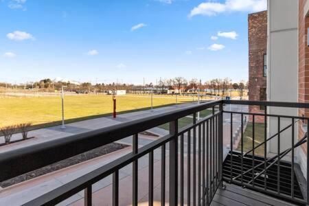 Corporate Housing By Mgm Apartment
